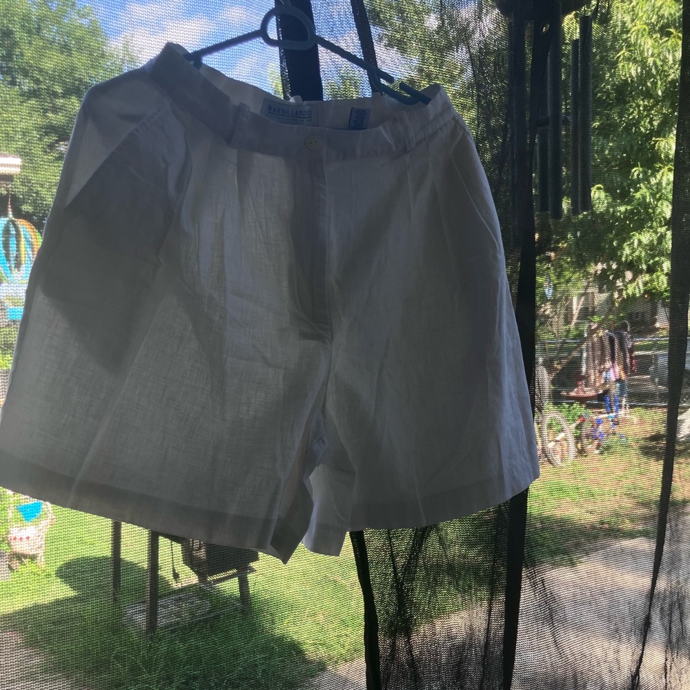 White Women's Shorts